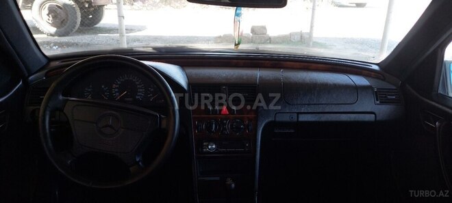 Mercedes C 240 1998, 351,214 km - 2.4 l - Cəlilabad