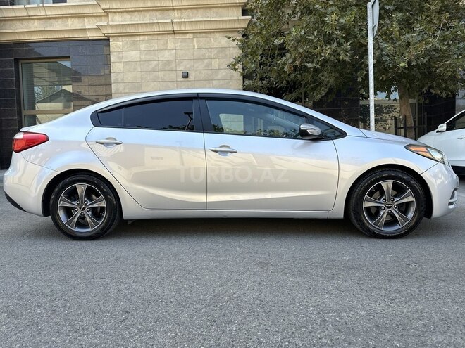 Kia Forte 2015, 284,854 km - 1.8 л - Bakı