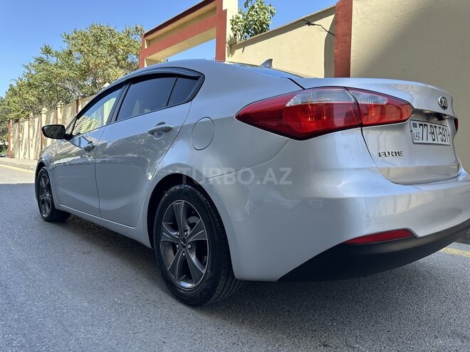 Kia Forte 2015, 284,854 km - 1.8 л - Bakı