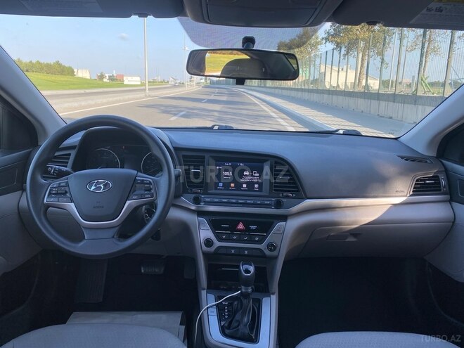 Hyundai Elantra 2017, 57,000 km - 2.0 l - Bakı