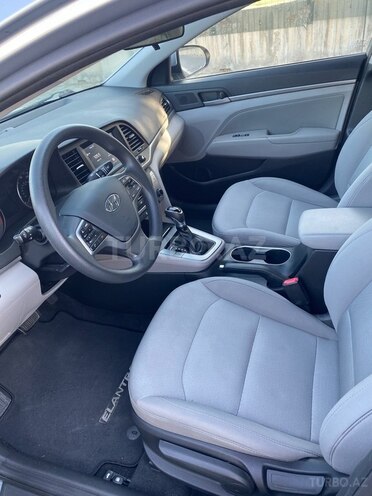Hyundai Elantra 2017, 57,000 km - 2.0 l - Bakı
