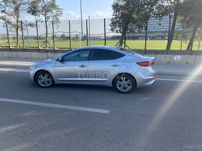 Hyundai Elantra 2017, 57,000 km - 2.0 l - Bakı