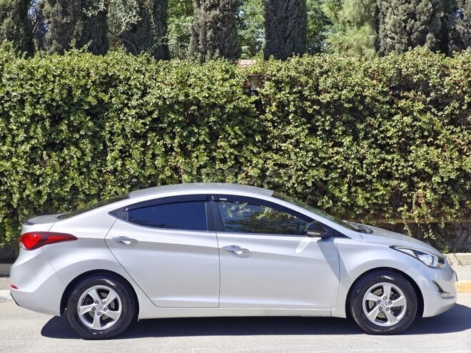 Hyundai Avante 2015, 151,000 km - 1.6 l - Bakı