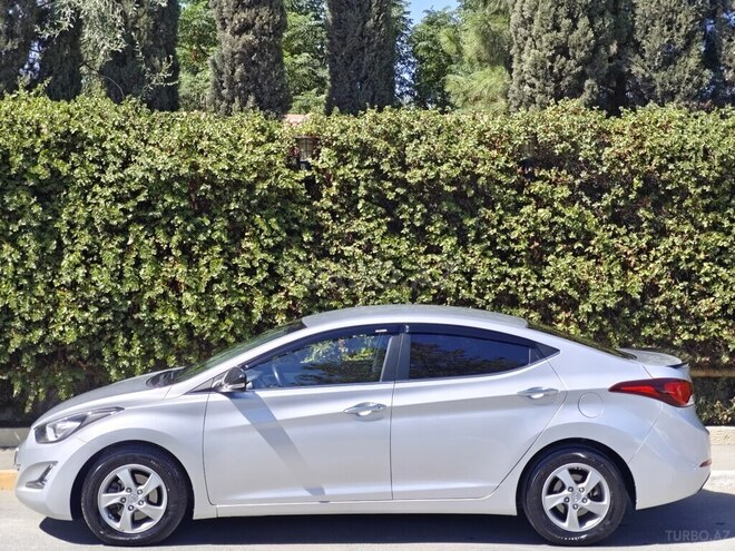 Hyundai Avante 2015, 151,000 km - 1.6 l - Bakı