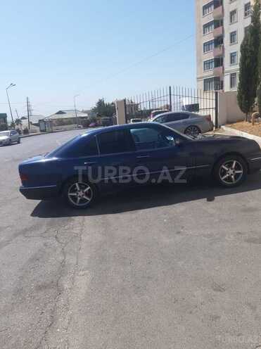 Mercedes E 220 1998, 333,156 km - 2.2 l - Bakı