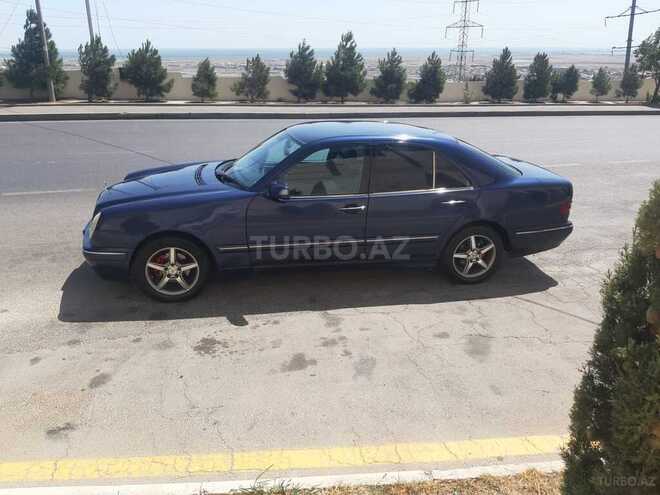 Mercedes E 220 1998, 333,156 km - 2.2 l - Bakı