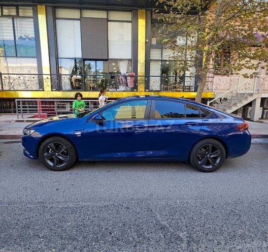 Opel Insignia 2019, 84,000 km - 1.5 л - Bakı