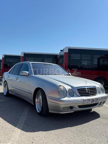Mercedes E 240 2000, 335,641 km - 2.4 l - Bakı