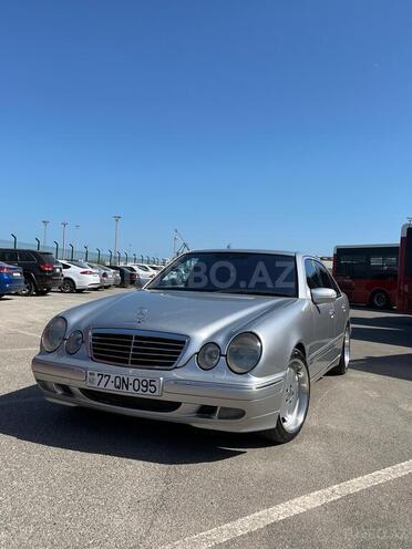 Mercedes E 240 2000, 335,641 km - 2.4 l - Bakı