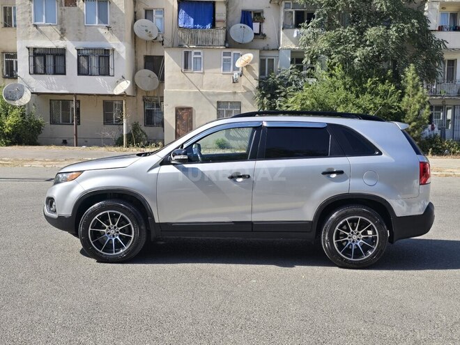 Kia Sorento 2009, 211,700 km - 2.0 l - Bakı