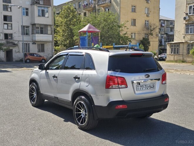 Kia Sorento 2009, 211,700 km - 2.0 l - Bakı
