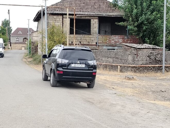 Mitsubishi Outlander 2008, 381,474 km - 2.4 л - Bakı