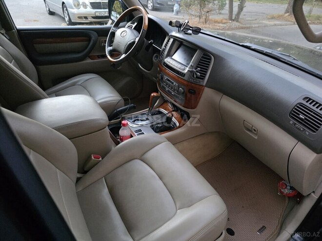 Lexus LX 470 2005, 253,000 km - 4.7 l - Bakı