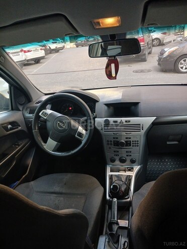 Opel Astra 2009, 280,000 km - 1.4 l - Bakı