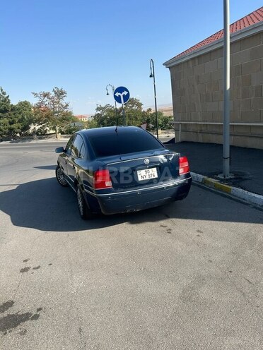 Volkswagen Passat 1999, 297,000 km - 1.8 l - Şamaxı