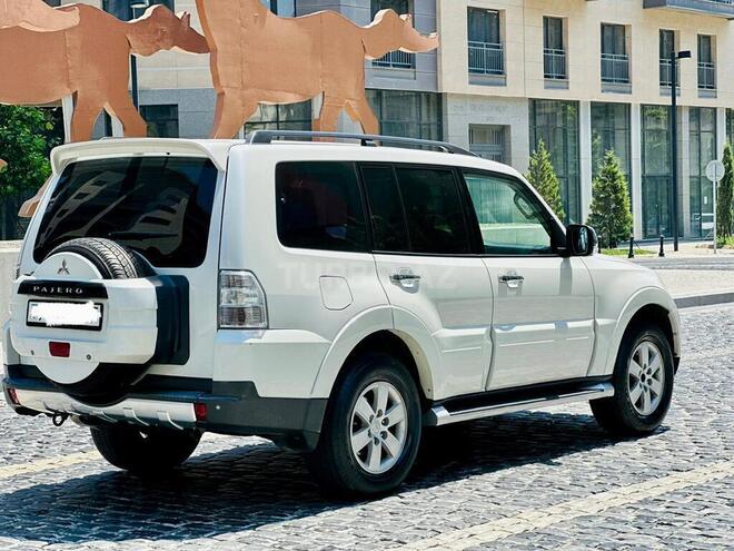 Mitsubishi Pajero 2008, 198,161 km - 3.0 l - Bakı