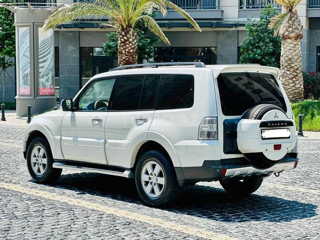 Mitsubishi Pajero 2008, 198,161 km - 3.0 l - Bakı