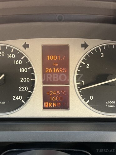 Mercedes B 170 2009, 261,695 km - 1.7 л - Bakı