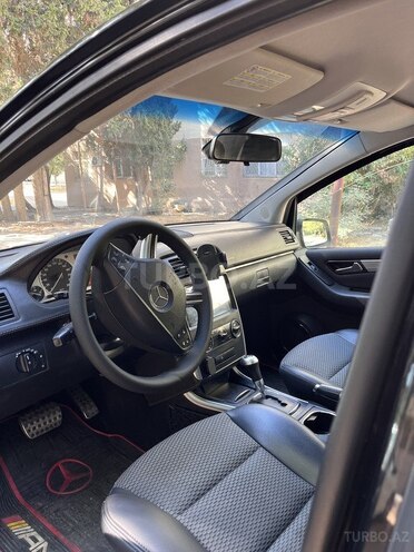 Mercedes B 170 2009, 261,695 km - 1.7 л - Bakı