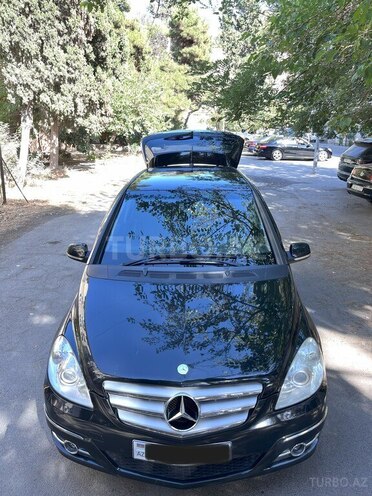 Mercedes B 170 2009, 261,695 km - 1.7 л - Bakı