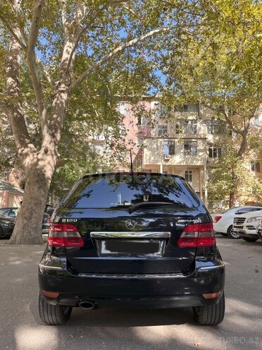Mercedes B 170 2009, 261,695 km - 1.7 л - Bakı