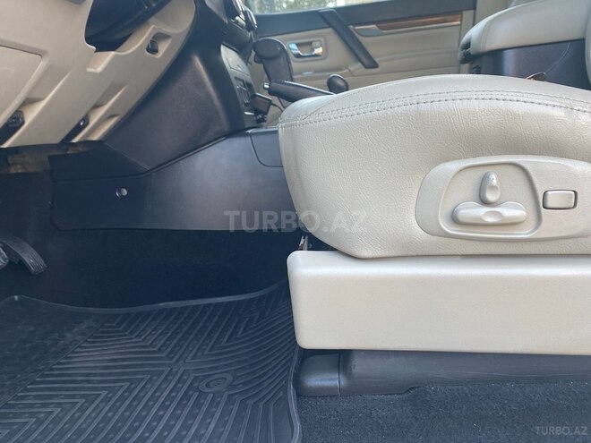 Mitsubishi Pajero 2007, 230,000 km - 3.0 l - Bakı