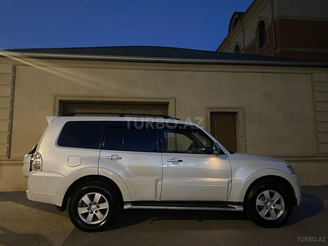 Mitsubishi Pajero 2007, 230,000 km - 3.0 l - Bakı
