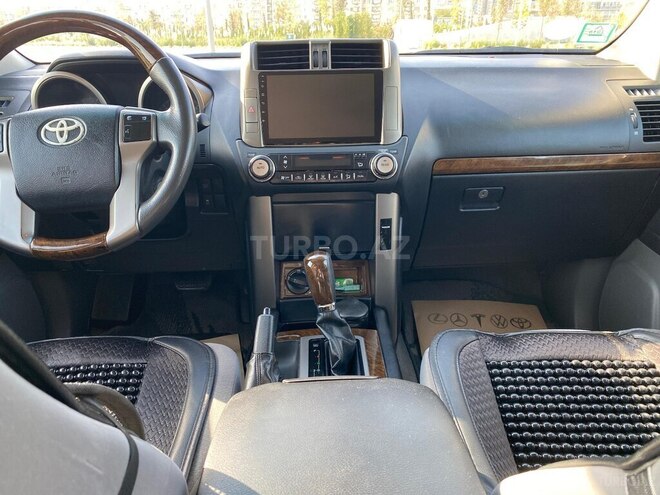 Toyota Land Cruiser Prado 2009, 266,000 km - 2.7 л - Bakı
