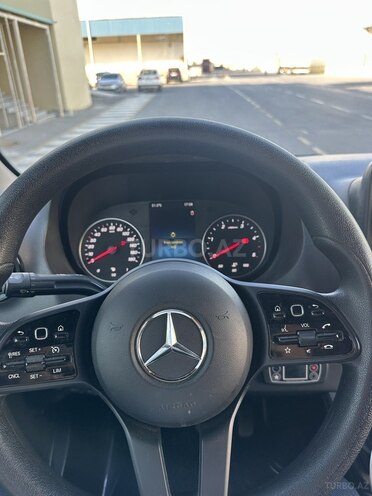 Mercedes  2023, 297,000 km - 2.0 л - Bakı