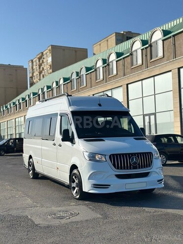 Mercedes  2023, 297,000 km - 2.0 л - Bakı
