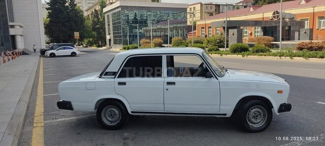 LADA (VAZ) 2107 2006, 255,000 km - 1.6 l - Bakı