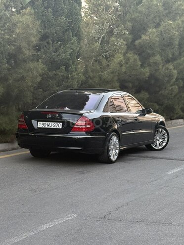 Mercedes E 240 2002, 328,300 km - 2.6 l - Bakı