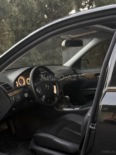 Mercedes E 240 2002, 328,300 km - 2.6 l - Bakı