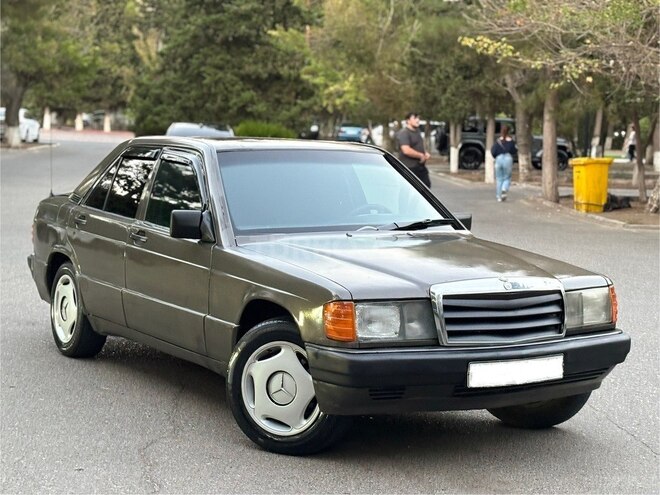 Mercedes 190 1991, 196,000 km - 2.0 l - Xırdalan
