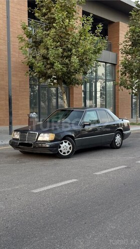 Mercedes E 220 1995, 407,000 km - 2.2 l - Bakı