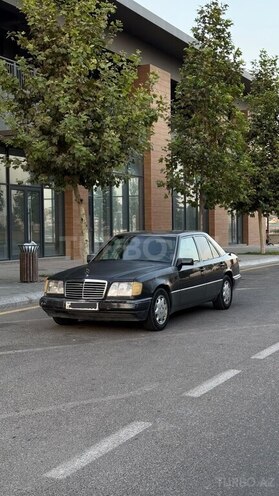 Mercedes E 220 1995, 407,000 km - 2.2 l - Bakı