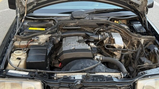 Mercedes E 220 1995, 407,000 km - 2.2 l - Bakı
