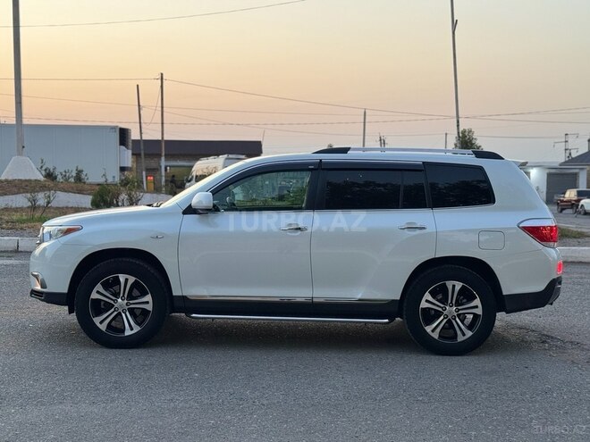 Toyota Highlander 2011, 203,000 km - 3.5 l - Şəmkir