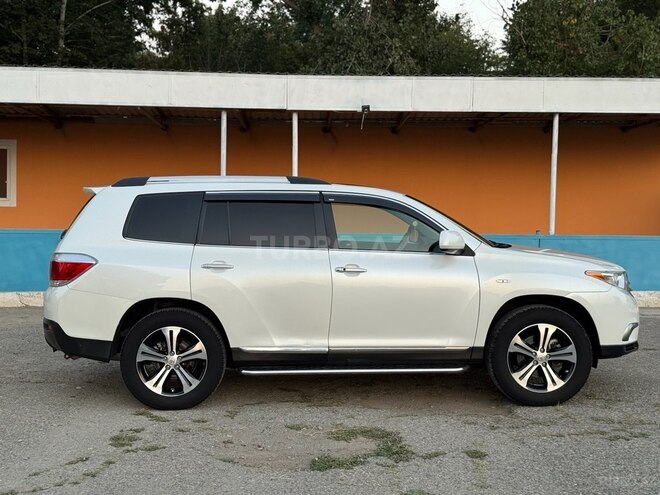 Toyota Highlander 2011, 203,000 km - 3.5 l - Şəmkir