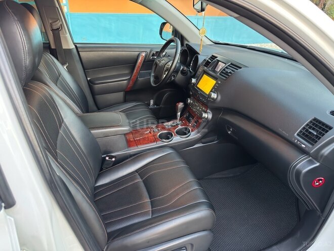 Toyota Highlander 2011, 203,000 km - 3.5 l - Şəmkir