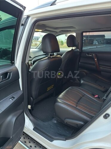Toyota Highlander 2011, 203,000 km - 3.5 l - Şəmkir