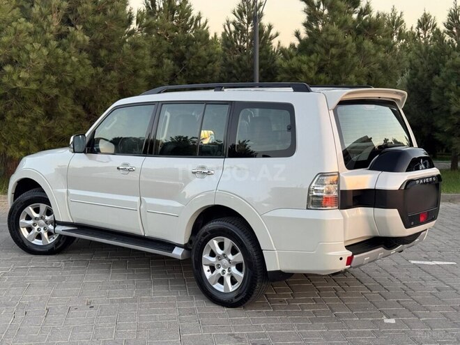 Mitsubishi Pajero 2014, 163,000 km - 3.8 л - Bakı