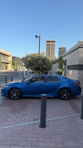 Toyota Camry-4