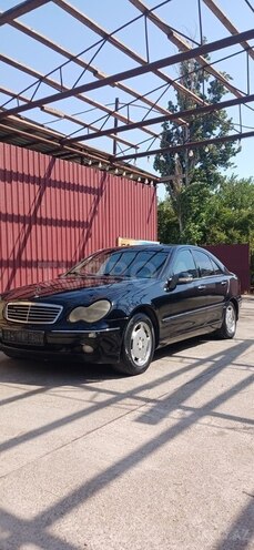 Mercedes C 220 2000, 527,250 km - 2.1 l - Bakı