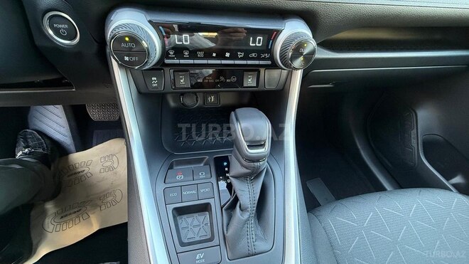 Toyota RAV4 2025, 0 km - 2.5 l - Bakı