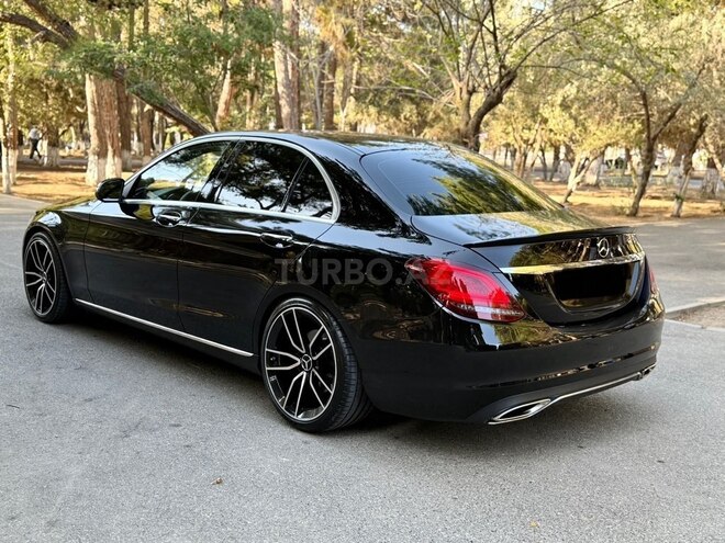 Mercedes C 300 2016, 240,000 km - 2.0 l - Sumqayıt