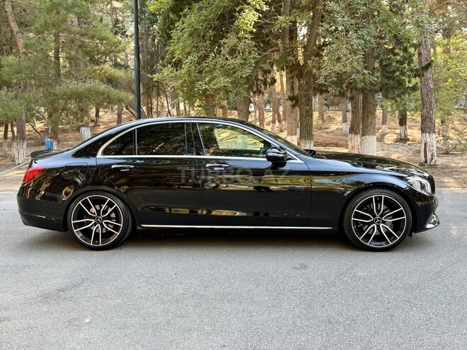 Mercedes C 300 2016, 240,000 km - 2.0 l - Sumqayıt