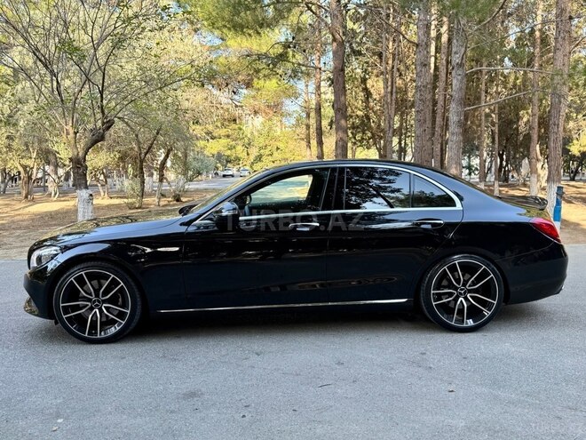 Mercedes C 300 2016, 240,000 km - 2.0 l - Sumqayıt
