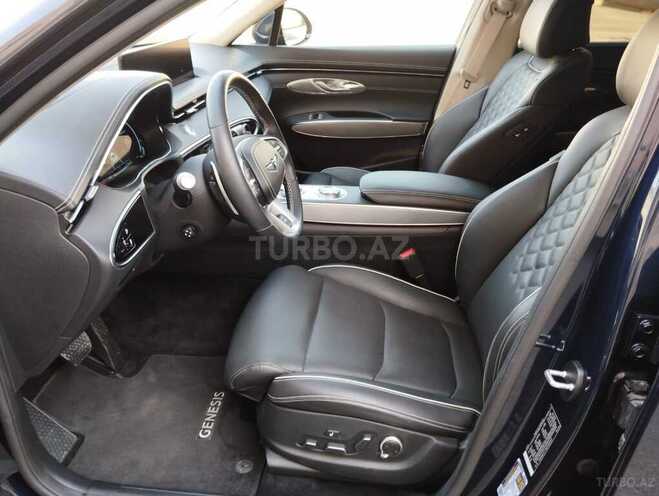 Genesis GV70-9