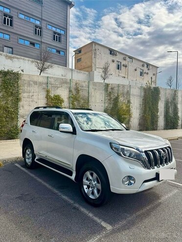 Toyota Land Cruiser Prado 2014, 220,000 km - 2.7 л - Bakı